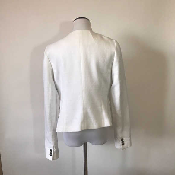 BANANA REPUBLIC WHITE BLAZER, SIZE 6 - Picture 2 of 8